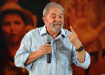 Datafolha: Lula lidera corrida pela Presidência em primeira pesquisa após condenação
