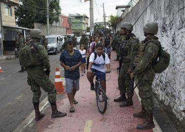 El Ejército brasileño anuncia mano dura con las favelas de Río de Janeiro