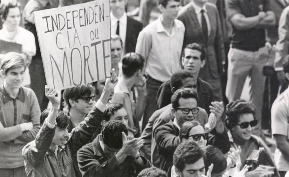 ManifestaÃ§Ã£o no Rio de Janeiro em junho de 1968. 