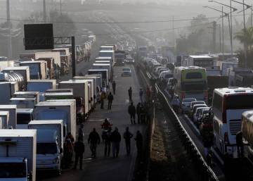 Greve dos caminhoneiros: siga as notÃ­cias da crise dos combustÃ­veis ao vivo
