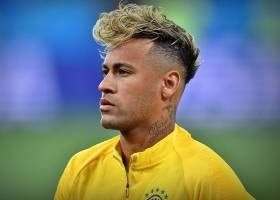 No sufoco, Brasil supera a Costa Rica e consegue primeira vitória na Copa do Mundo