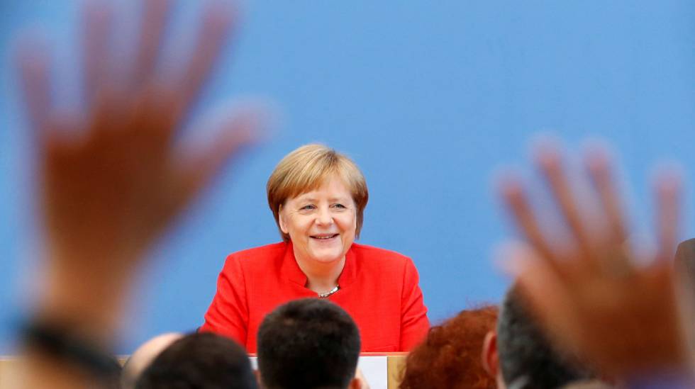 A chanceler alemã, Angela Merkel, nesta sexta-feira em Berlim.