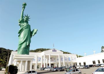 Empresário desafia lei eleitoral para promover Bolsonaro no Facebook