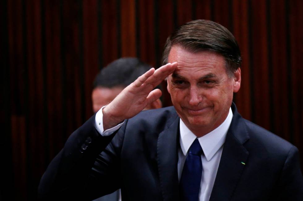 Resultado de imagem para Governo Bolsonaro tem 56% de aprovaÃ§Ã£o, diz pesquisa