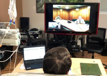 Com febre, Bolsonaro deve ficar internado mais uma semana