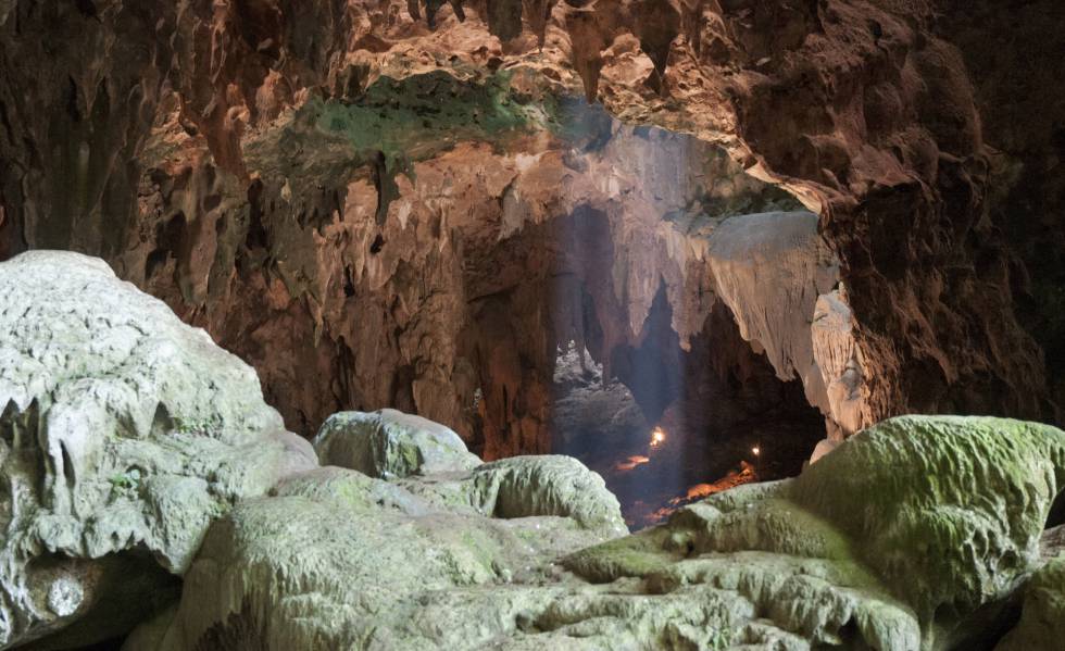 A caverna de Callao, na ilha de LuzÃ³n (Filipinas), onde foram encontrados os fÃ³sseis de uma nova espÃ©cie de hominÃ­deo