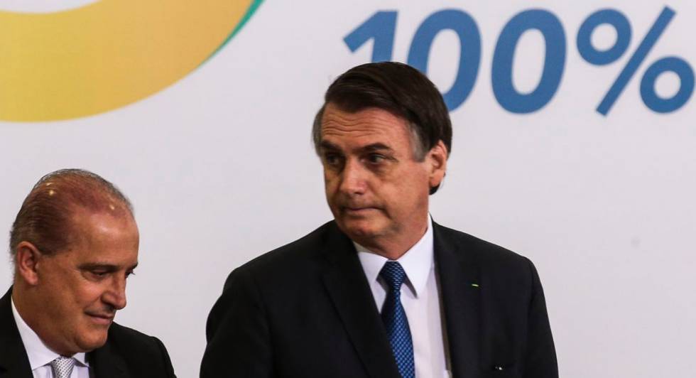Bolsonaro e o ministro Onyx. 