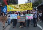 ‘Governo da confusão nacional’ de Bolsonaro inflama as ruas e amplia desgaste no Congresso