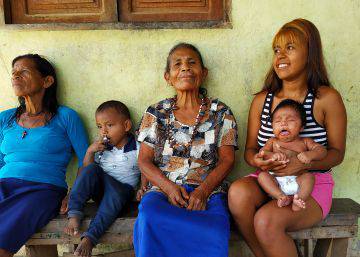 Para as indígenas da Amazônia, parir é um ato comunitário