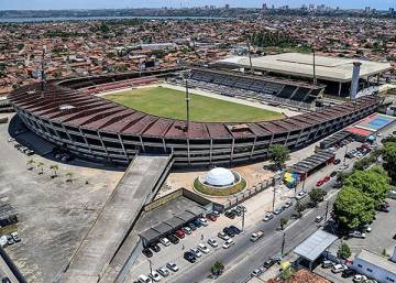Reforma no estádio Rei Pelé, em Maceió, custou 17 milhões de reais.