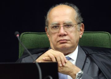 Gilmar Mendes atende Flávio Bolsonaro e reforça veto à investigação do escândalo Queiroz