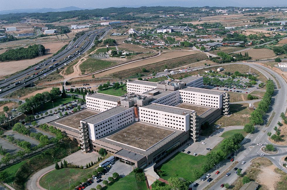 Els hospitals privats expulsats de la xarxa pública veuen perillar 250 llocs de treball Els hospitals privats expulsats de la xarxa pública veuen perillar 250 llocs de treball