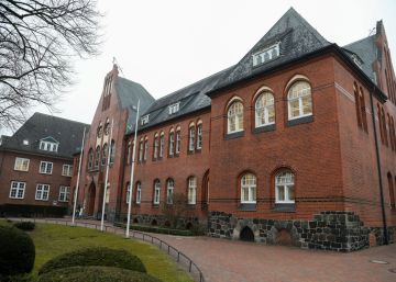 El jutge alemany manté Puigdemont a la presó mentre tramita la petició d’extradició