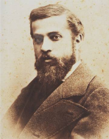 Fotografia d'Antoni Gaudí el mateix any que va fer l’obra de Caldes, el 1878.