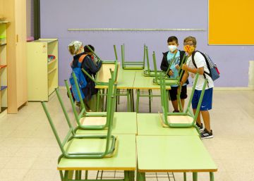 Catalunya informa de 970 alumnes i 147 professors amb covid-19 des de l’inici de curs