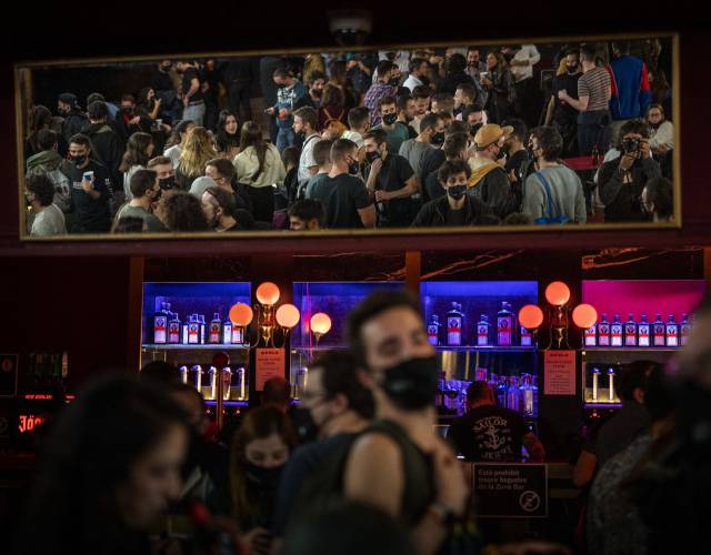 Cap dels assistents al concert de l’Apolo es va infectar de covid-19