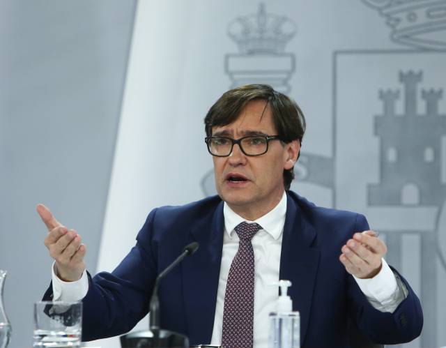 El ministre de Sanitat i candidat del PSC, Salvador Illa, ofereix una roda de premsa.