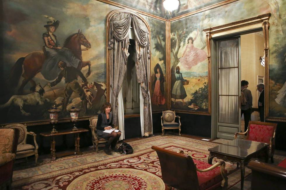 Interior de l'habitatge de Julio Muñoz Ramonet, l'octubre del 2013, el primer dia que els mitjans de comunicació a van poder visitar.