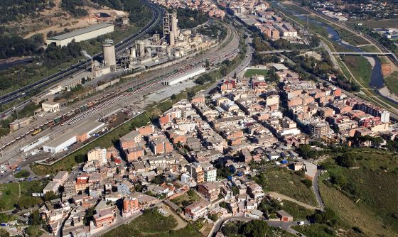 El TSJC rebutja que la fàbrica de ciment de Montcada cremi ...