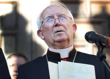 El juzgado rechaza las denuncias de refugiados y gais contra Cañizares