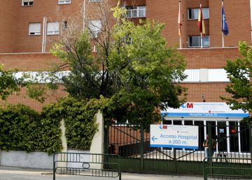 Hospital La Paz-Carlos III de Madrid, donde permanece hospitalizada la enfermera contagiada de fiebre hemorr&aacute;gica de Crimea-Congo. 