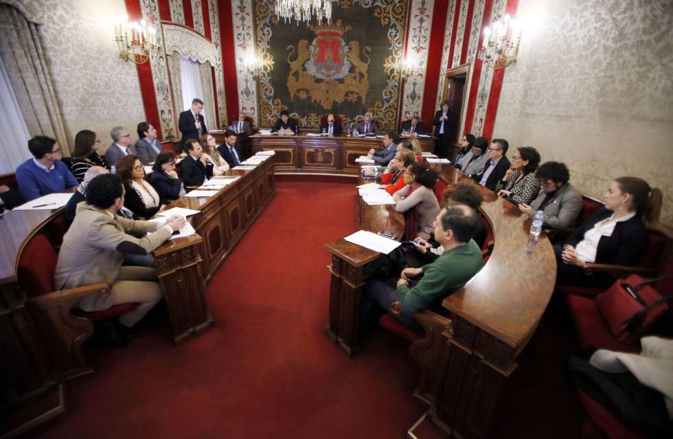Pleno del Ayuntamiento de Alicante. 