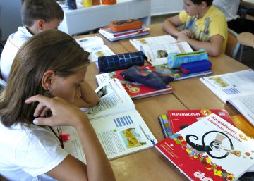 Érase una vez una escuela en valenciano