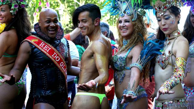 Resultado de imagen de dia del orgullo gay
