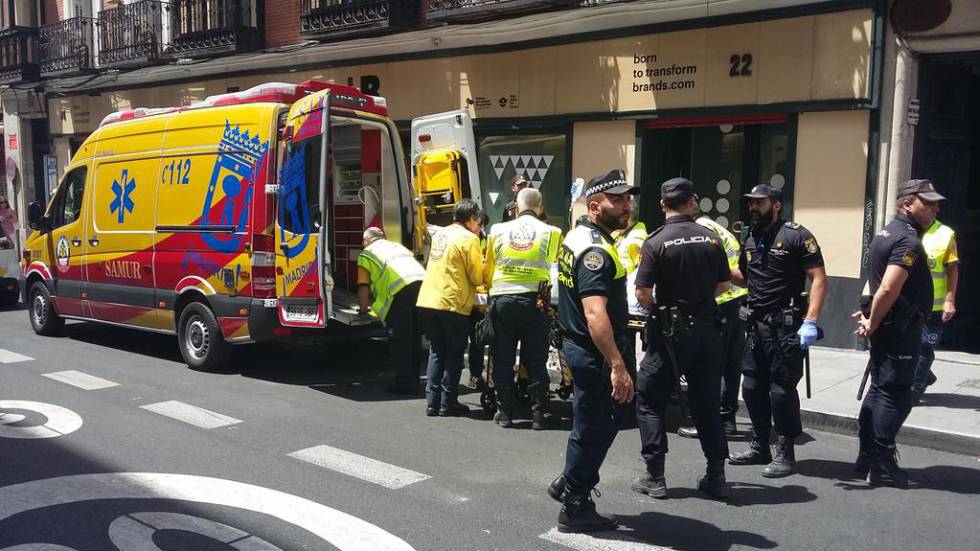 Policías municipales y nacionales en una imagen de archivo.