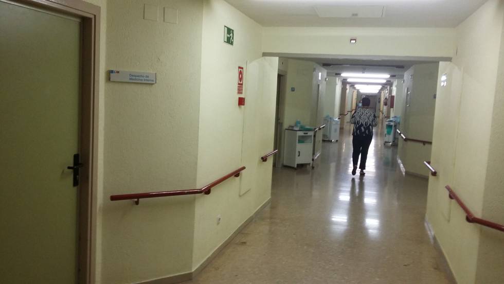 Interior de la Unidad de Medicina Interna del hospital de Alcalá de Henares.