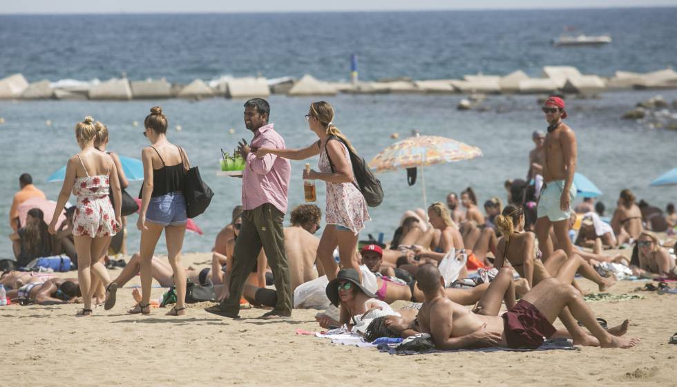 Beach Holidays In Spain Barcelona Struggles To Halt Illegal