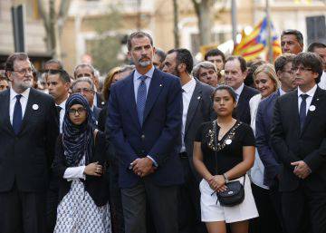 El Rey, Rajoy y Puigdemont, juntos en la marcha
