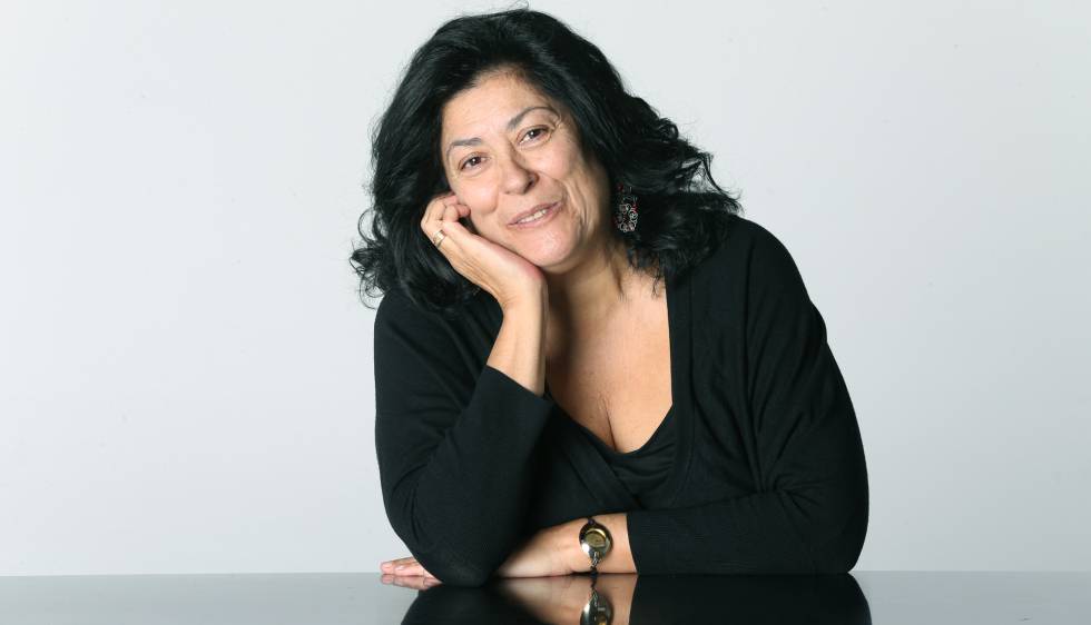 La escritora y novelista Almudena Grandes.
