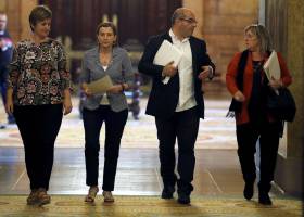La justicia desmonta la organización del referéndum ilegal en Cataluña
