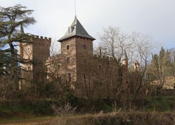 Muchos hijos, un mono y el castillo de Perafita