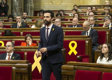 New Catalan speaker under pressure to allow Puigdemont bid