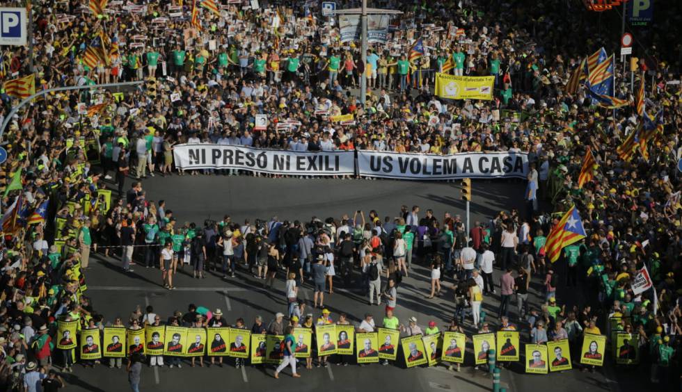 Protesta en Barcelona por la excarcelación de los polÃticos presos.
