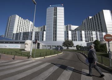 Sanidad abre un expediente al jefe de Oncología del Ramón y Cajal tras dejar tres vacantes libres