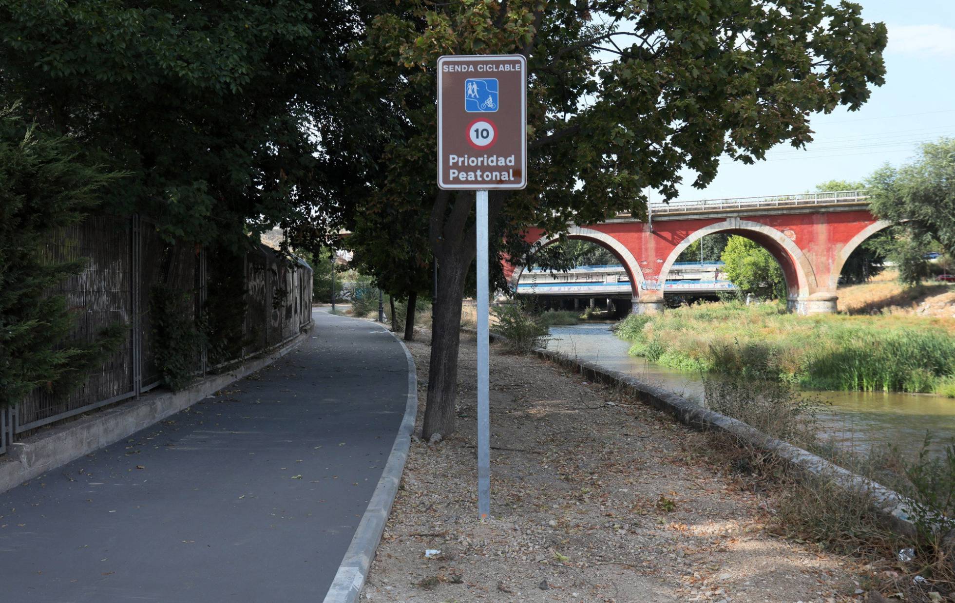 El Manzanares se expande para peatones y ciclistas