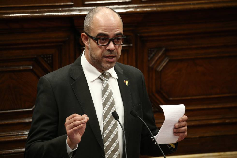 Miquel Buch, en una imagen en el Parlament de CataluÃ±a la pasada semana.