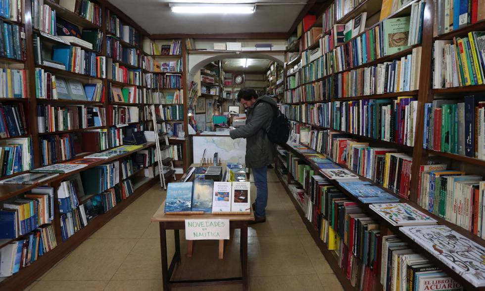 La librería Nicolás Moya echa el cierre