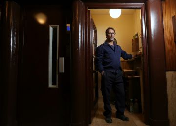 “Antes repartía cartas a los vecinos, ahora paquetes comprados en Internet”