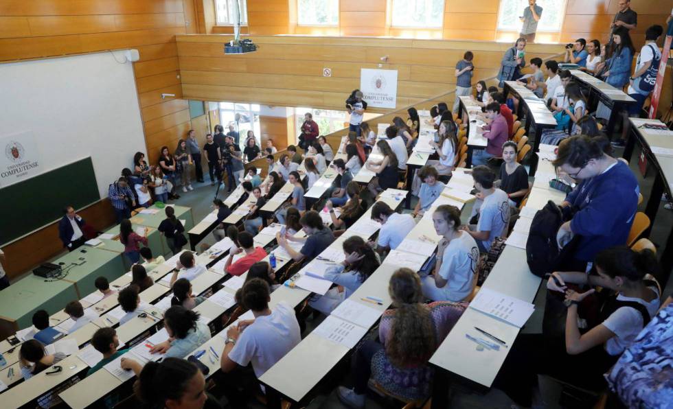 Estudiantes madrileños, el pasado día 4 durante la Selectividad. 