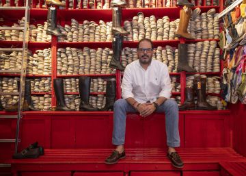 “Hay alpargatas desde siete euros
a quinientos”