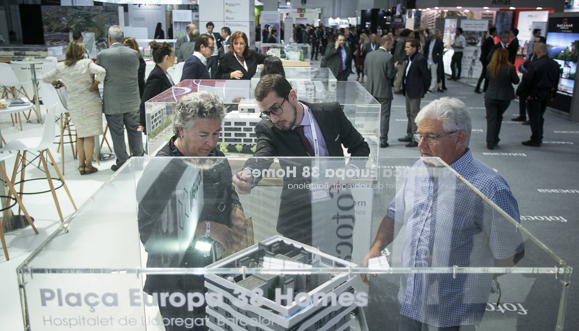 El Meeting Point debate el derecho a la vivienda ante la desaceleración