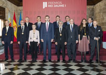 El Rey pide en los Premios Jaime I más inversión en formación como “en otros países avanzados”