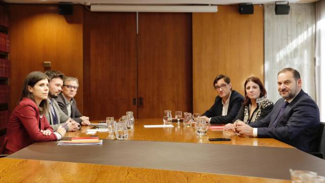 ERC y PSOE terminan su reunión con avances pero sin aclarar la fecha de la investidura