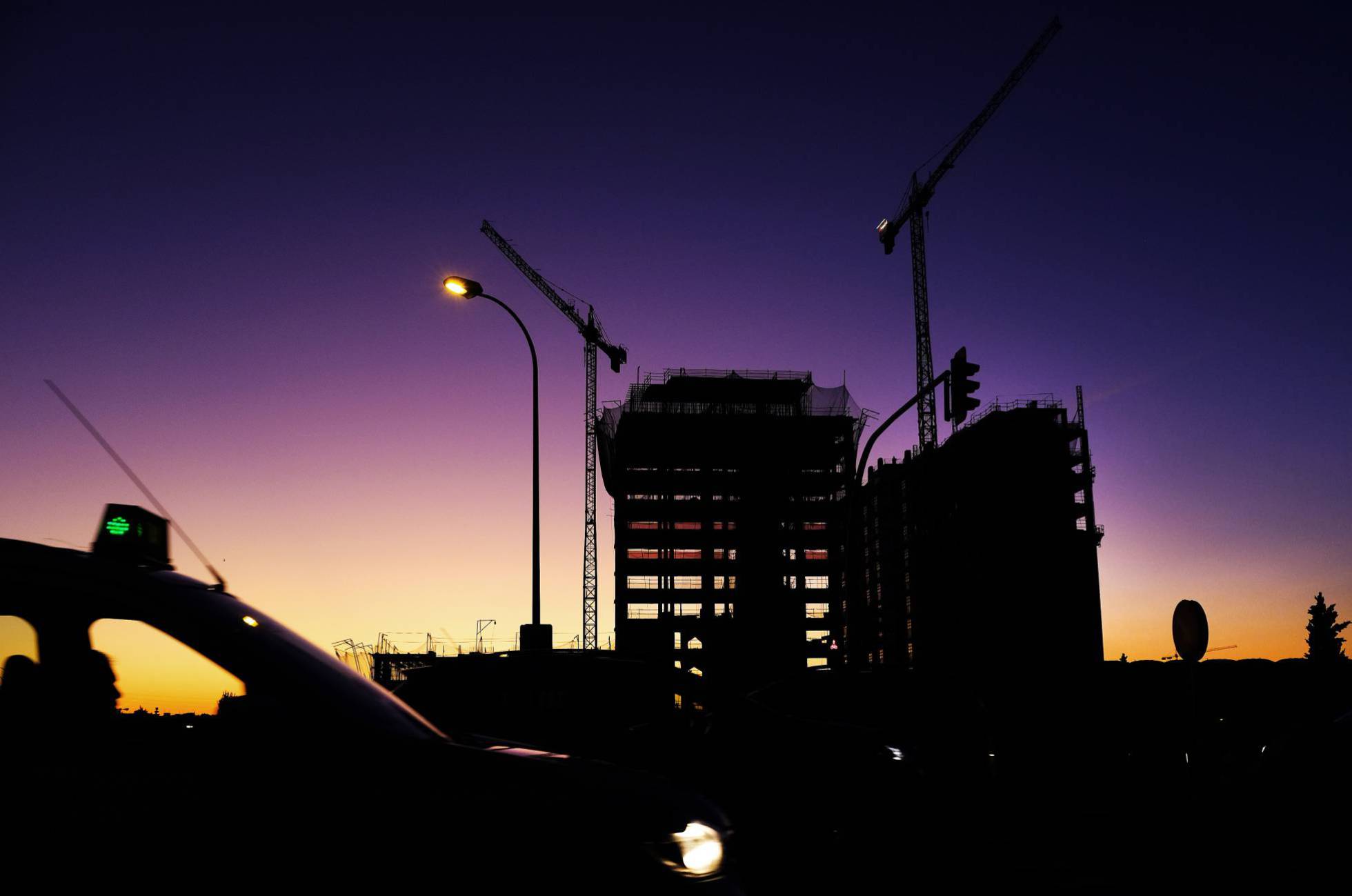 Alquilar un piso público en Madrid: los locales primero