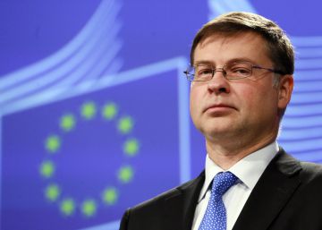 El vicepresidente de la Comisión Europea, Valdis Dombrovskis. EFEOLIVIER HOSLET