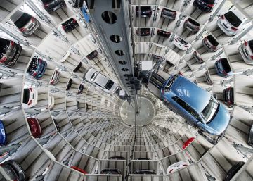 Santander y BBVA pugnan por financiar las ventas ‘online’ de vehículos